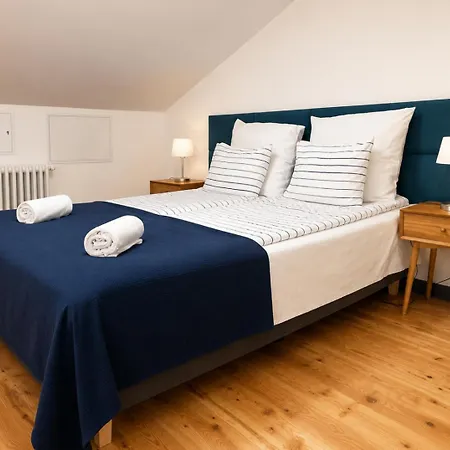 Florianska Deluxe Apartments With Air Condition-3