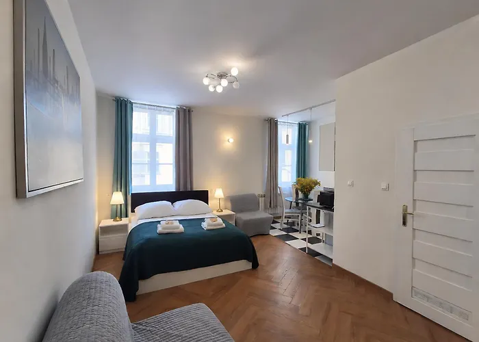 Royal Castle Apartments